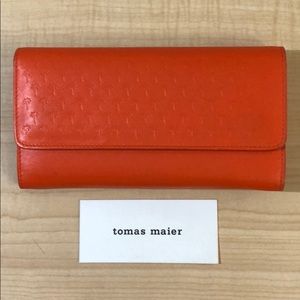 Tomas Maier orange wallet